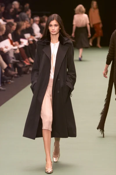 Look 29